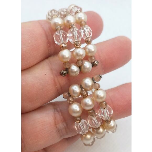 Vintage Triple Strand Pearl Bracelet Mid Century Clear Crystal Cuff Flex Wire - Picture 6 of 9